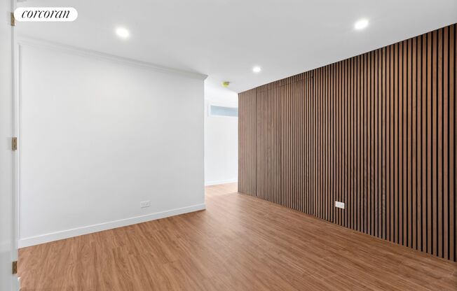 330 EAST 33RD ST