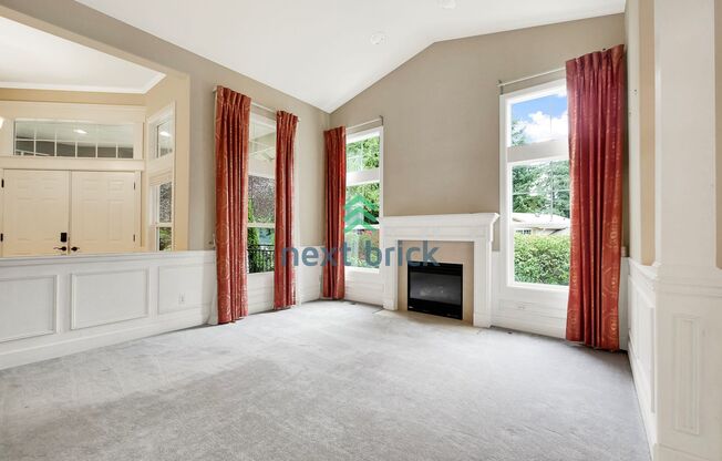 4 Bed 2.5 Bath Single Family for Rent!