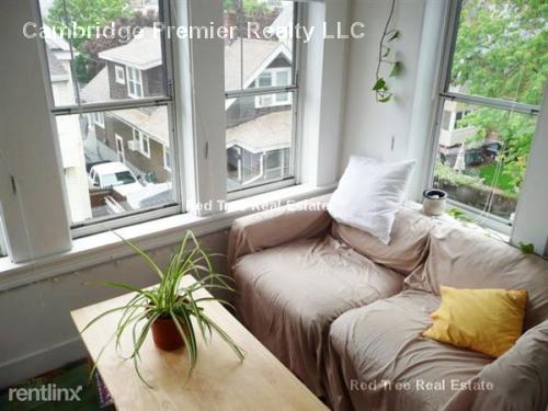 20 LIBERTY AVE