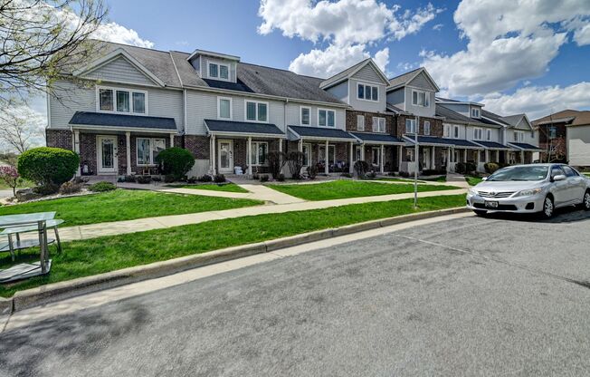 Fairhaven Court Townhomes