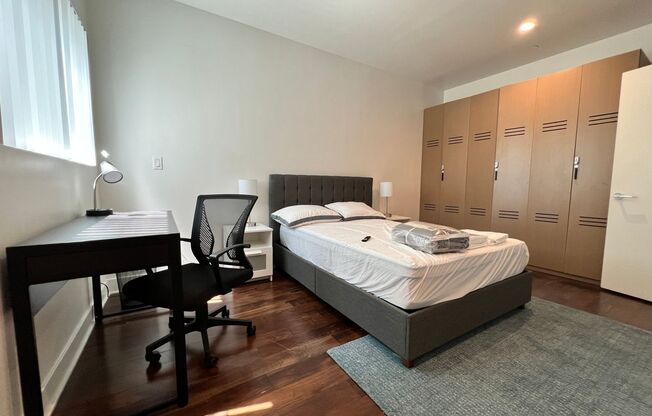 4 beds, 3 baths, 1,400 sqft, $1,500, Unit 201 - Master Room - 3