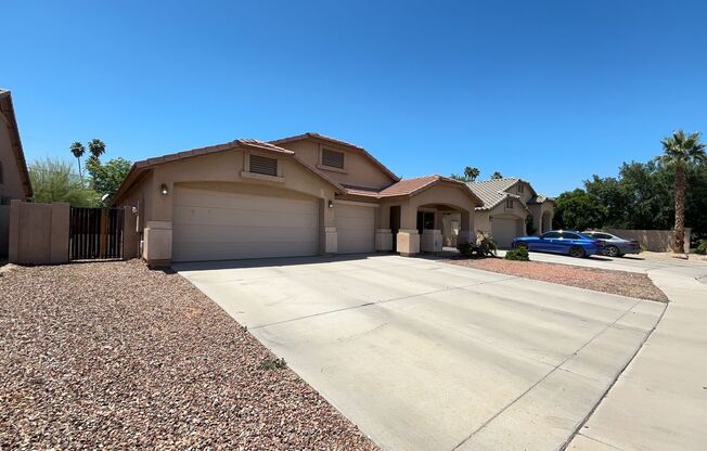 Spacious 4 Bed, 2 Bath w/ 3 Car Garage