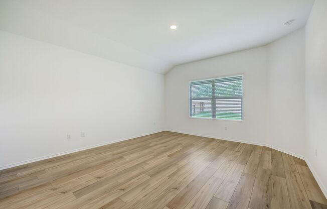 Coming soon: Beautiful 3 bedroom/2 bath