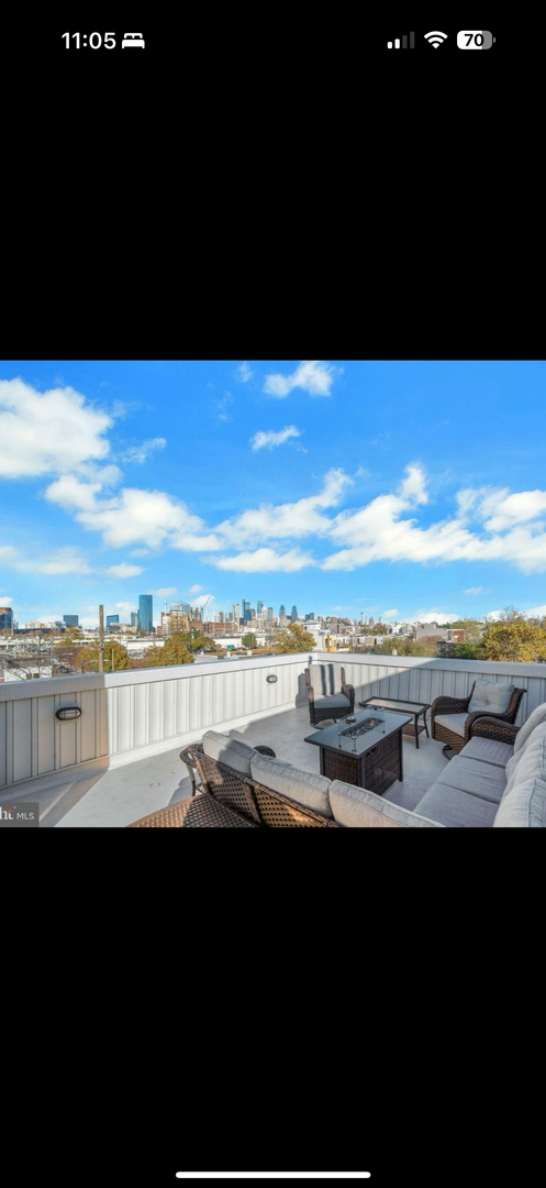 New construction with ALL the amenities