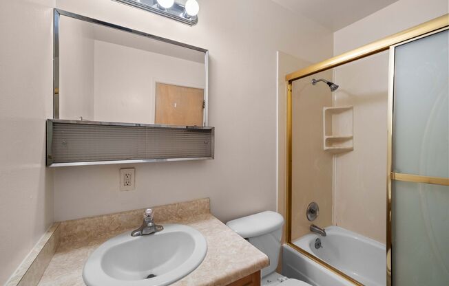 Studio, 1 bath, 390 sqft, $1,795, Unit 102