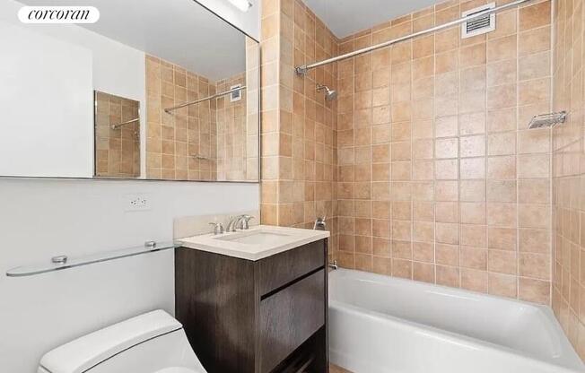 Studio, 1 bath, $4,600, Unit 6M