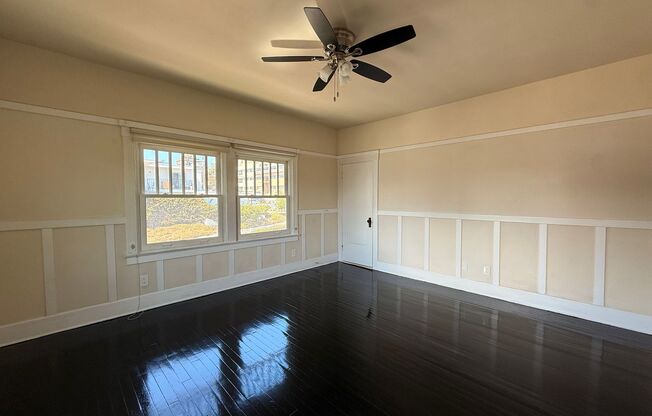 2BR Home in Prime Bankers Hill Location!