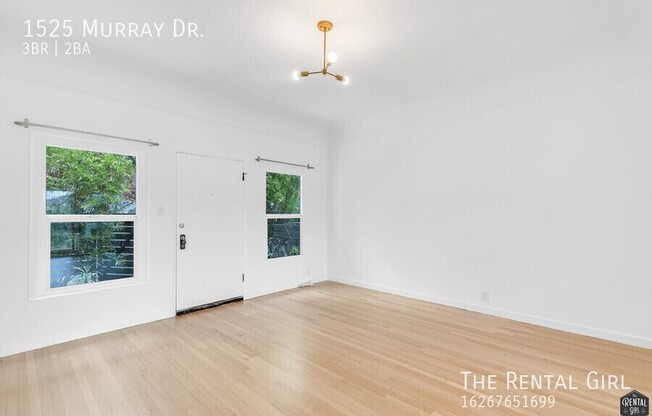 1525 MURRAY DR