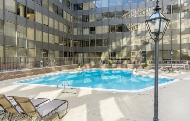 Studio, 1 bath, 440 sqft, $2,300, Unit 0218