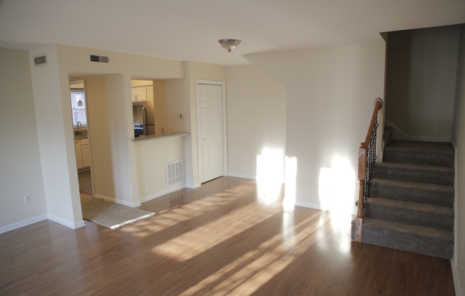 2bd/2.5bth home in Southpark! Location, Location, Location!