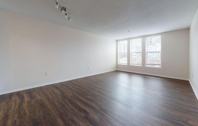 2 beds, 1 bath, 1,095 sqft, $1,845, Unit 22-308