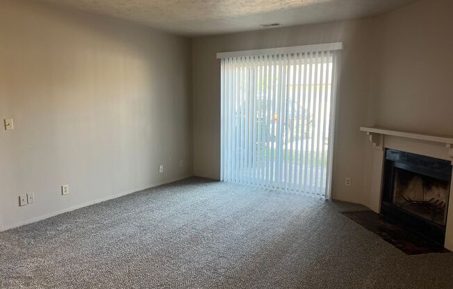 Wheaten Place (10919 Cottonwood Lane)