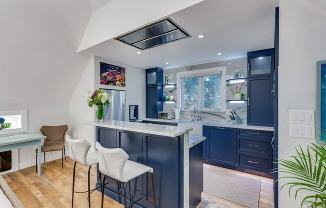 7 BREWER ST