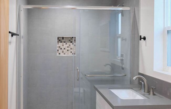 2 beds, 2 baths, 680 sqft, $2,695, Unit MIS_2