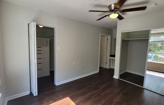 1 bed, 1 bath, 700 sqft, $875, Unit 207