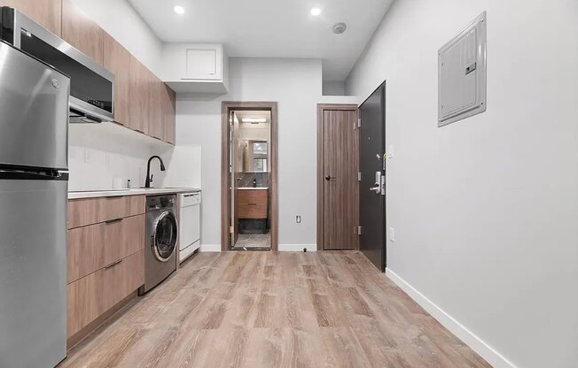 437 W 46 ST 1 ROW