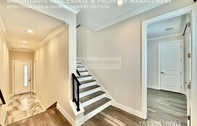 4910 W MCELROY AVE