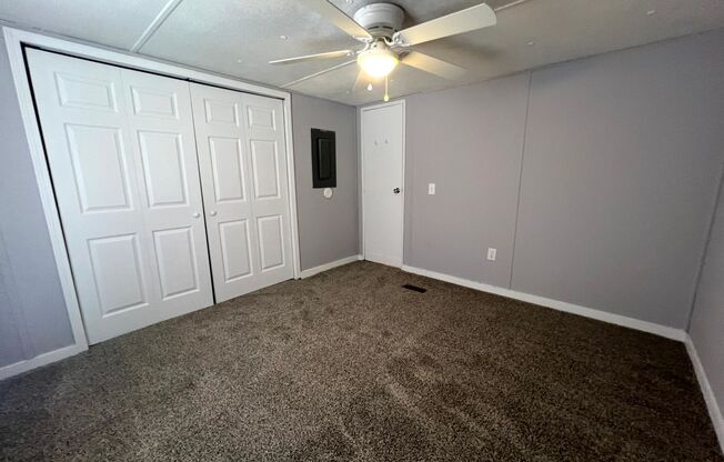 2 beds, 1 bath, $1,025