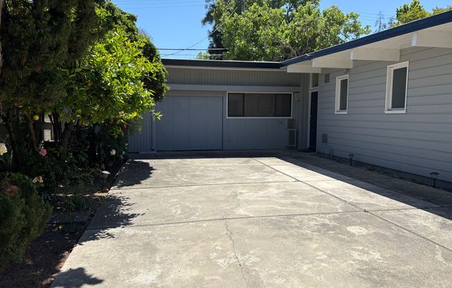 Lovingly Maintained 3 Bed, 2 Bath Home in the Circles
