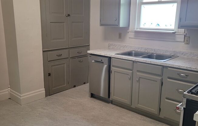 Nice 2Bed/1Bath Cottage