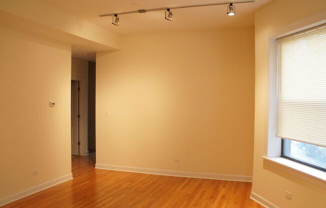 4715 N. Sheridan LLC