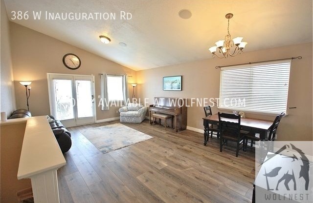 386 W INAUGURATION RD