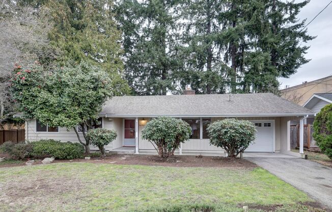 Charming Rambler Available in Perfect Newcastle Location - Move-in Ready!