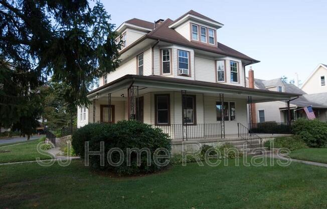 745 HIGHLAND AVE