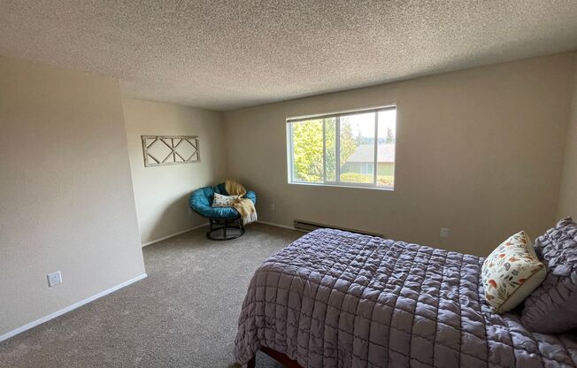 2 beds, 1.5 baths, $2,550, Unit # B 9