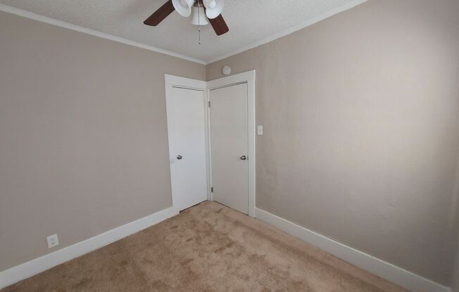 2 beds, 1 bath, $1,995, Unit 12