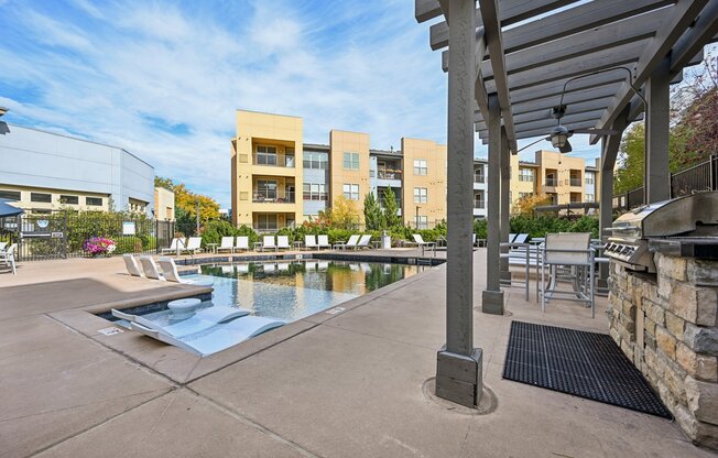 120-web-or-mls-S Kenton St-2410-935