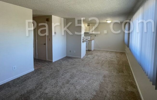 $500 Off the 1st Full Month!  2 Bedroom 1 Bathroom Upper Level Apartment in Tacoma