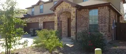160 CREEKSIDE VILLA DR