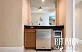 4 beds, 4.5 baths, $6,000, Unit UNIT 6W