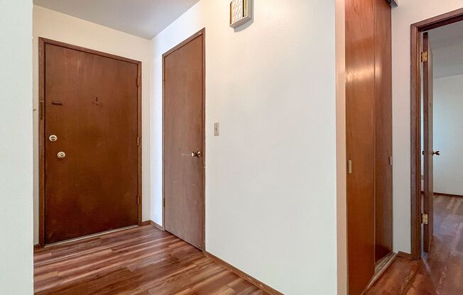 Updated Beacon Hill 1bd/1bth Condo, $1,650/mo.