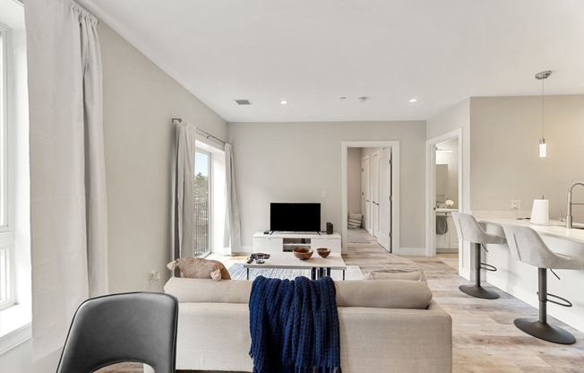 1 bed, 1 bath, 592 sqft, $3,495, Unit 307