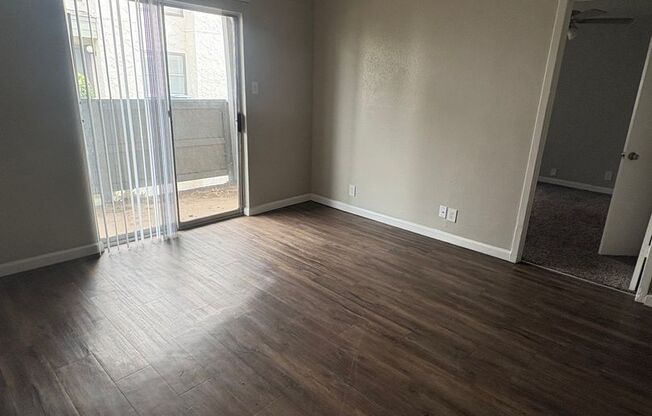 1 bed, 1 bath, $977, Unit 0416