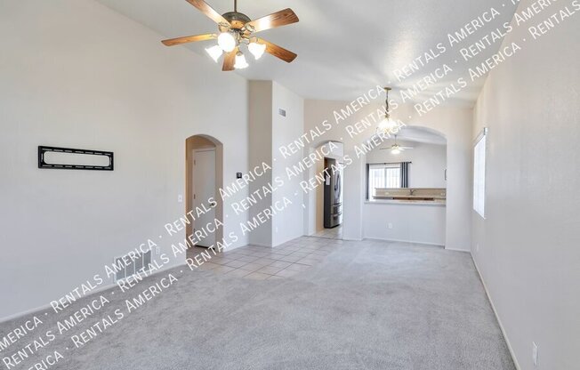 9325 N SCARLET CYN DR