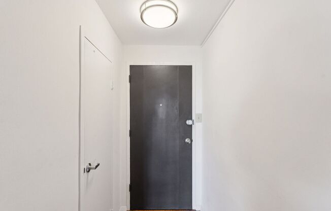 Studio, 500 sqft, $1,025