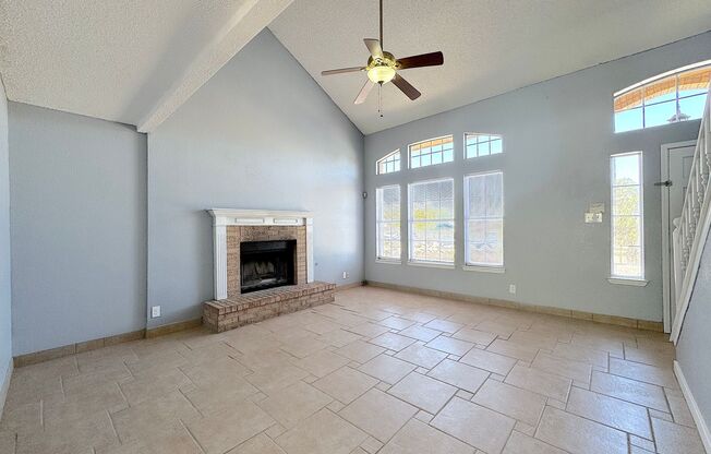 West El Paso 4 Bed/2Bath