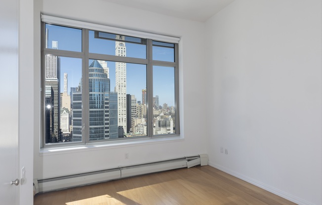 3 beds, 3.5 baths, $18,500, Unit PHA