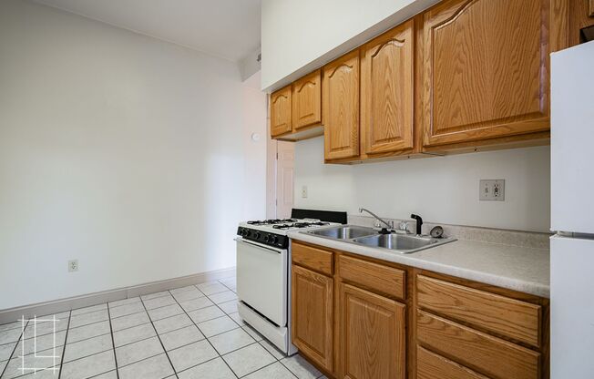 56 W. Starr Ave