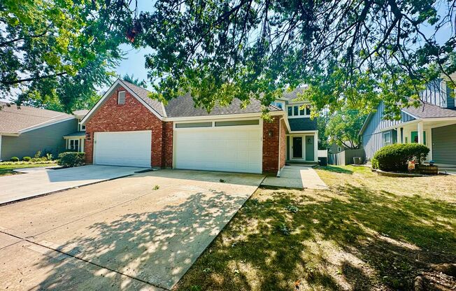 {10709}  Spacious Overland Park Duplex + Two Car Garage + Finished Basement