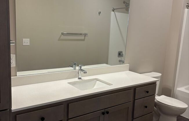 1 bed, 1 bath, 954 sqft, $1,549, Unit 209