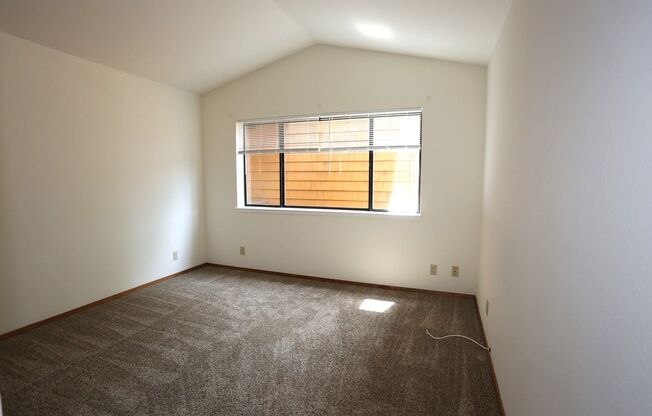 631 Waltermire Street