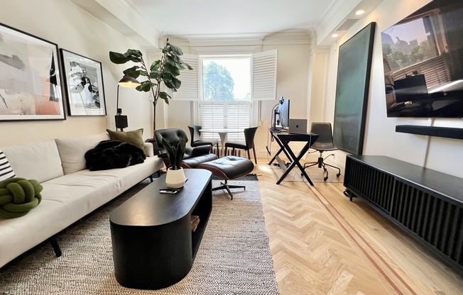 21 Beacon St