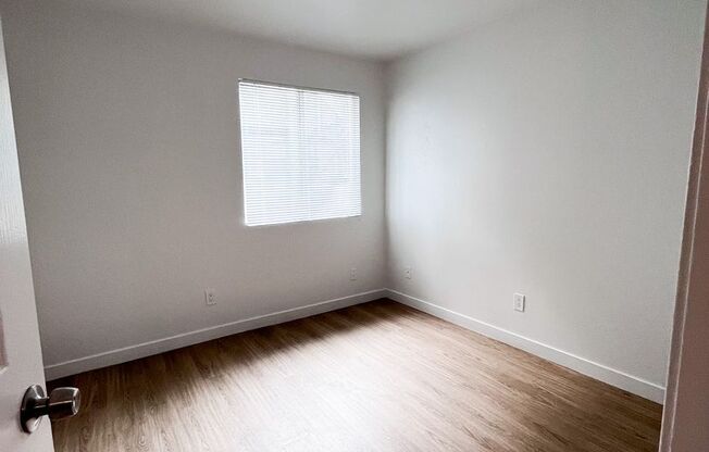 3 beds, 2 baths, 1,100 sqft, $1,745, Unit 105