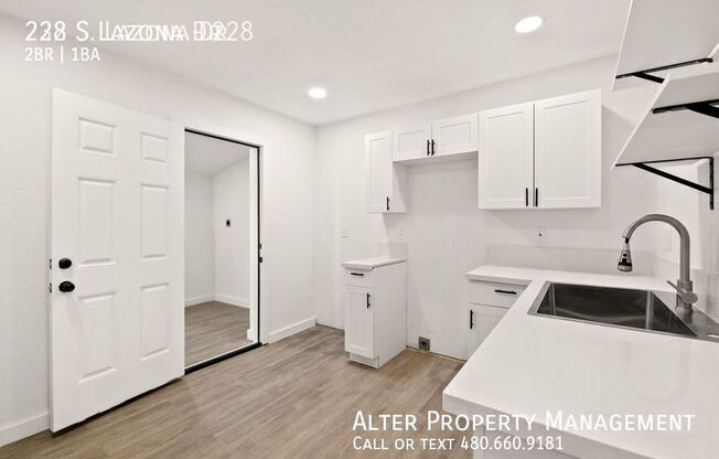 232 S LAZONA