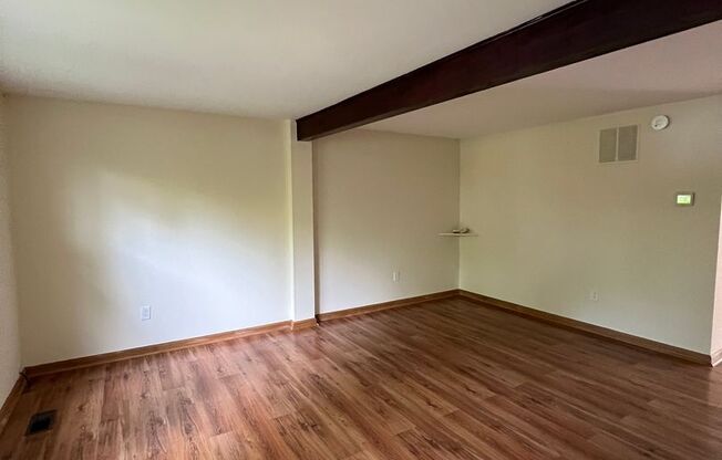Introducing Three Bedroom Home in Reisterstown, MD