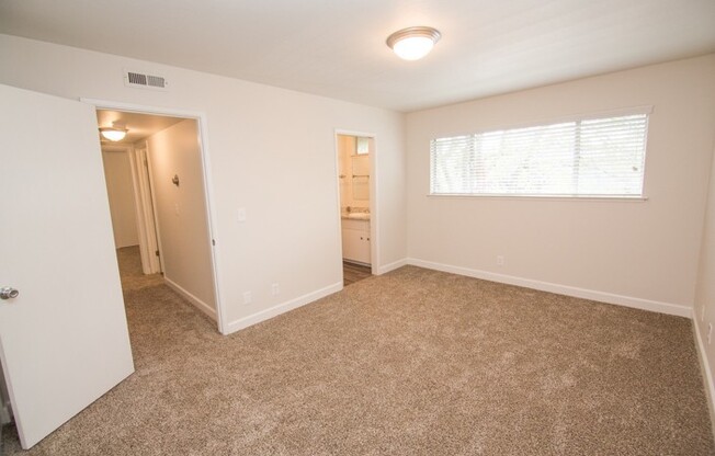 Blossom Hill Apartments